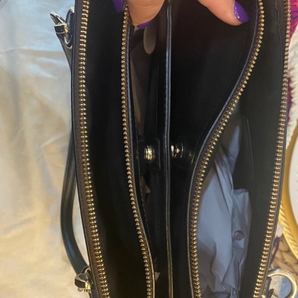 Coach purse - Picture 2 of 2